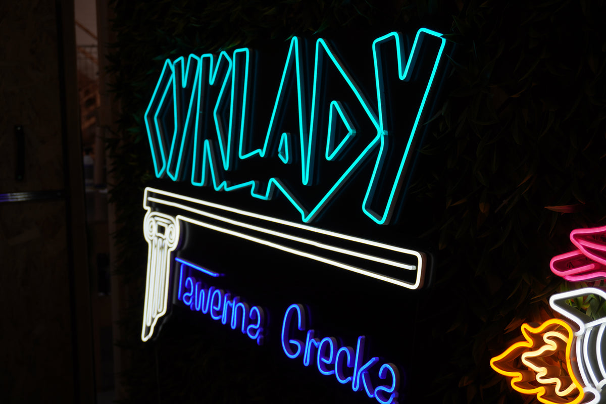 Neon LED na zamówienie – Twój własny napis lub logo | Neonverse