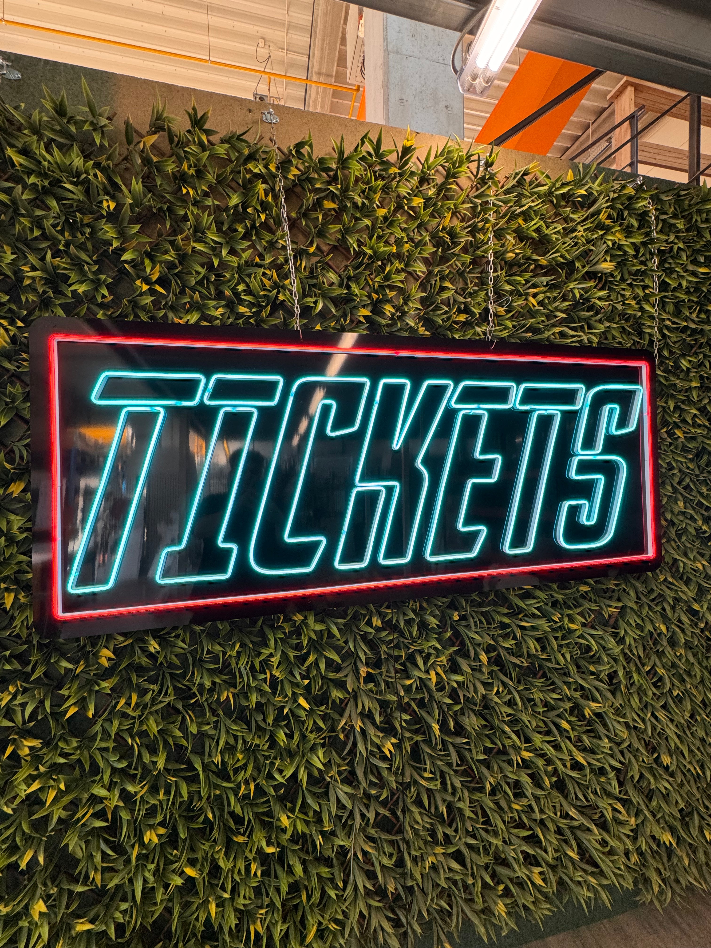 neon LED na dibondzie