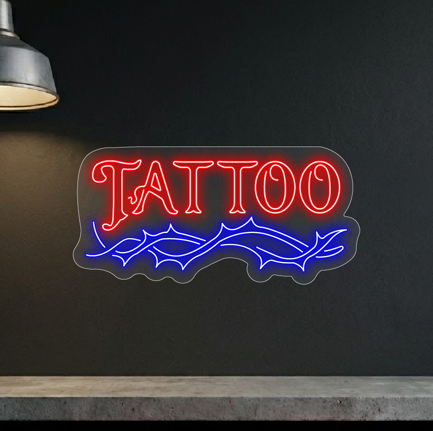 Neon "tattoo" na tle ciemnej ściany w lokalu